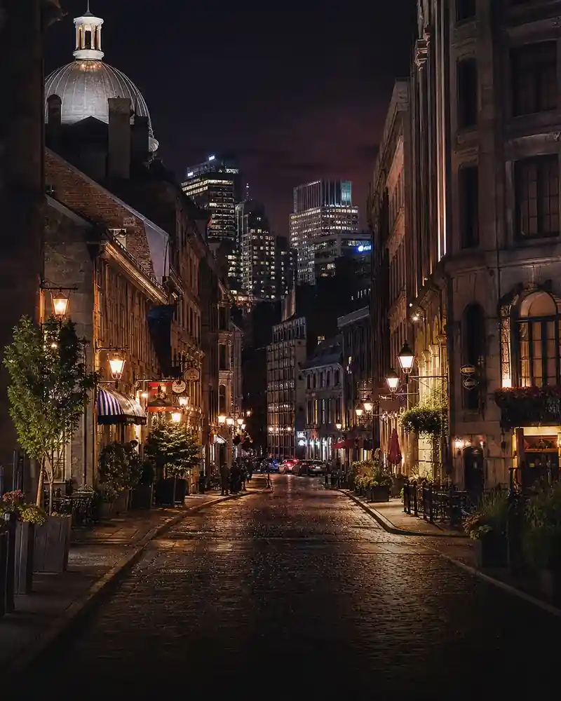Old Montreal architecture and nightlife after dark